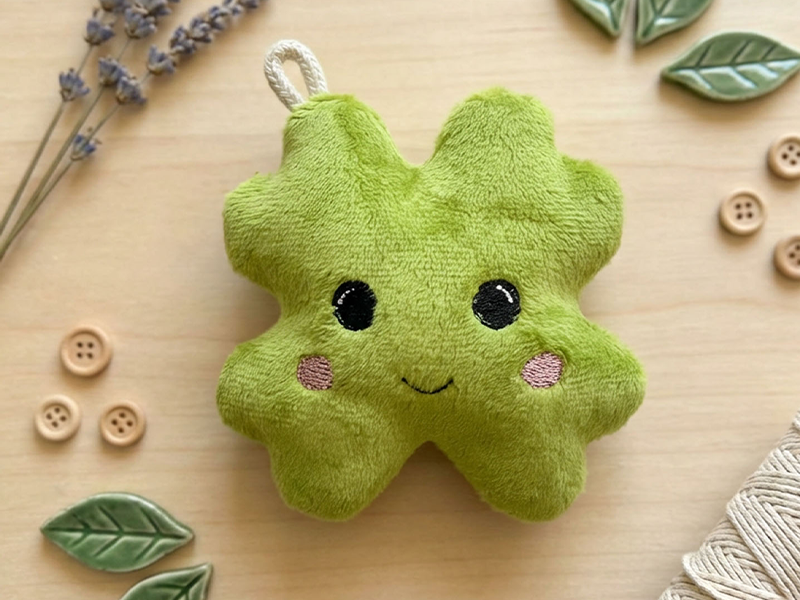 Preview: Kleines Kleeblatt - ITH-Stickdatei